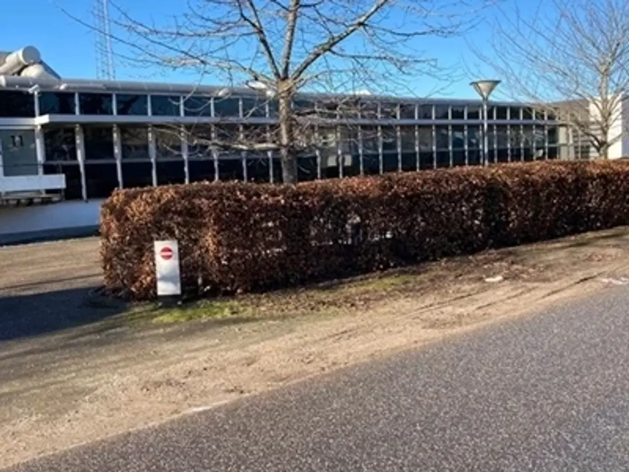 Billede 1 - 190 m2 kontorlokaler, tæt på motorvej udlejes.