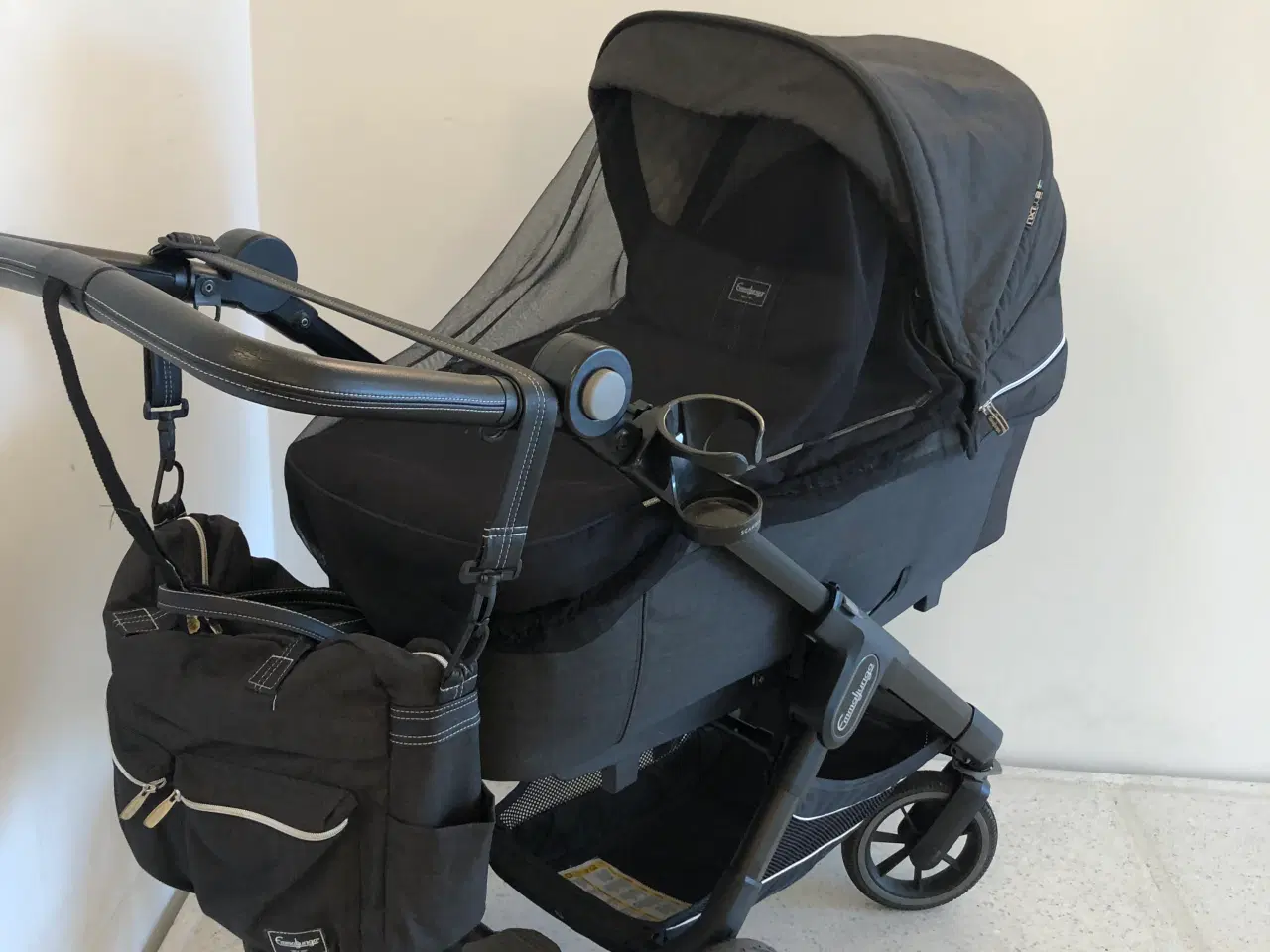 Billede 3 - Barnevogn med alt tilbehør
