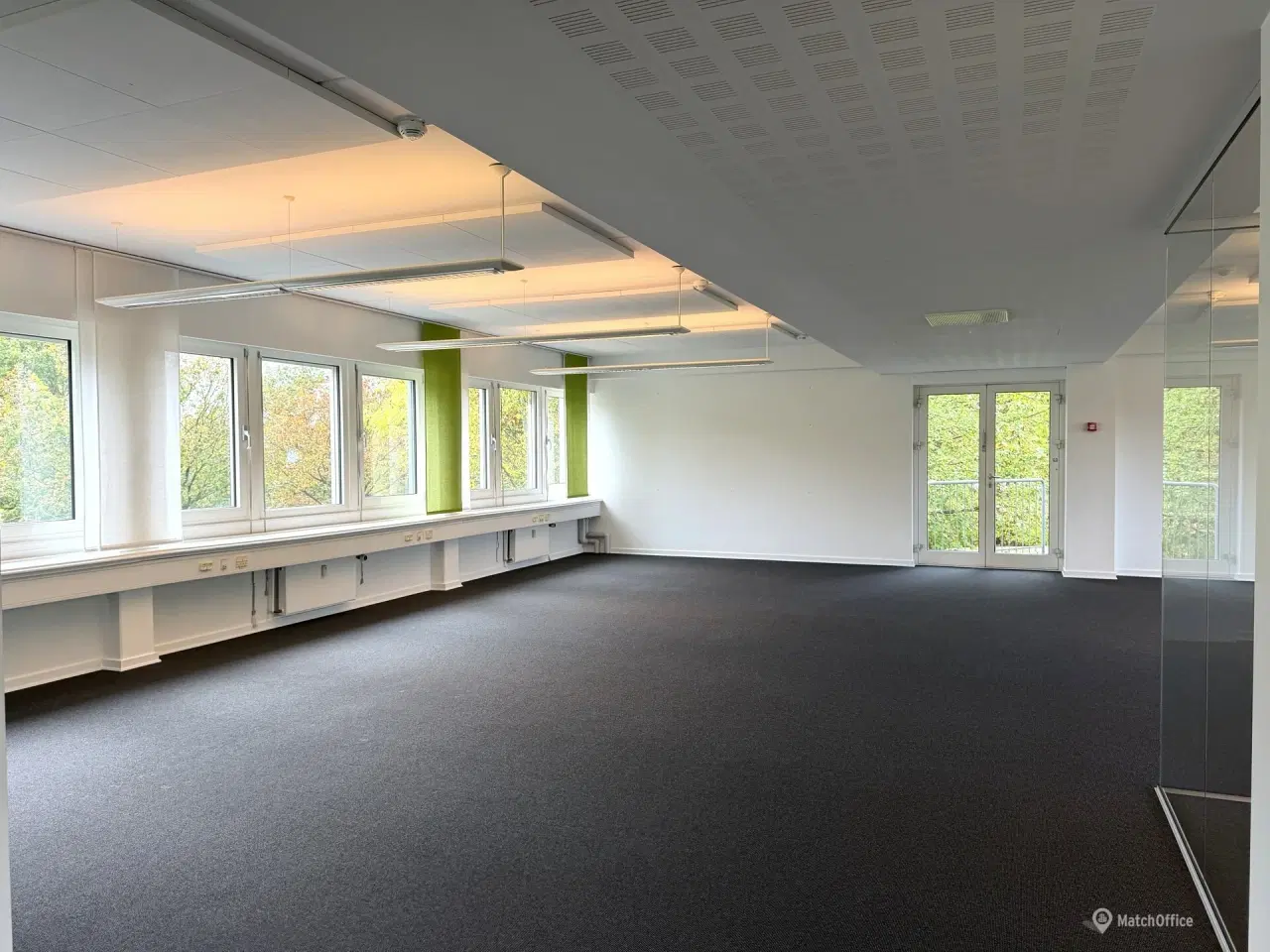 Billede 16 - 813 m² højloftet lagerhal med mulighed for kontor fra 400—1.280 m²