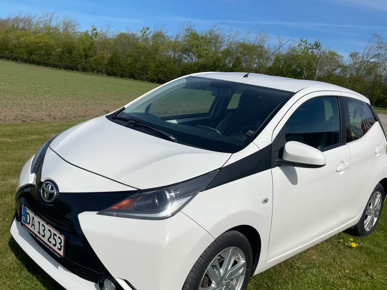 Billede 1 - Driftsikker og billig kørende Aygo sælges