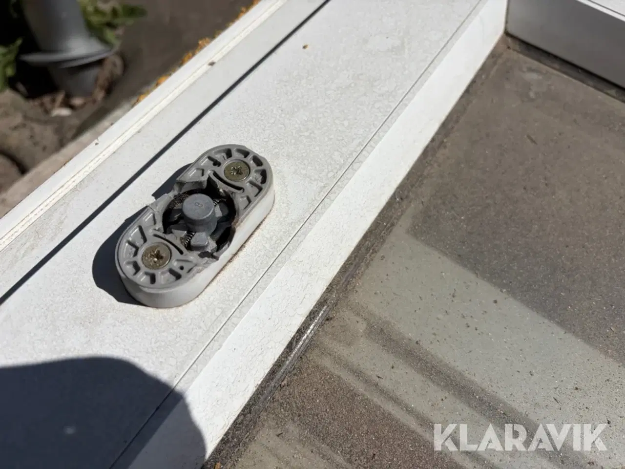 Billede 5 - Vinduer og døre plast 16 styk