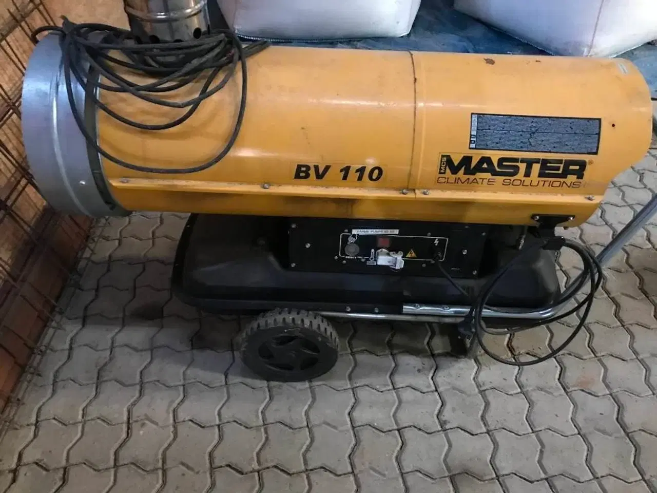 Billede 2 - - - - Master BV 110