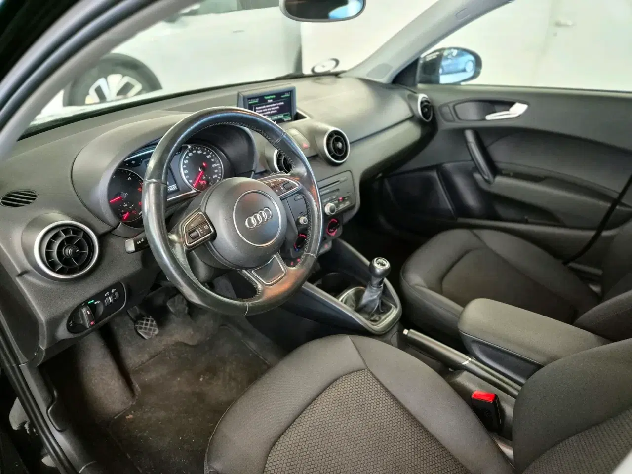 Billede 7 - Audi A1 Sportback 1,6 TDI Attraction 105HK 5d