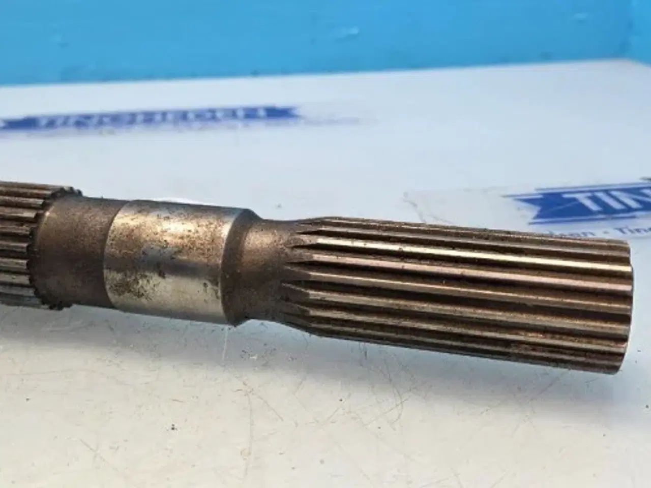 Billede 8 - John Deere 1830 Pto Aksel T30765