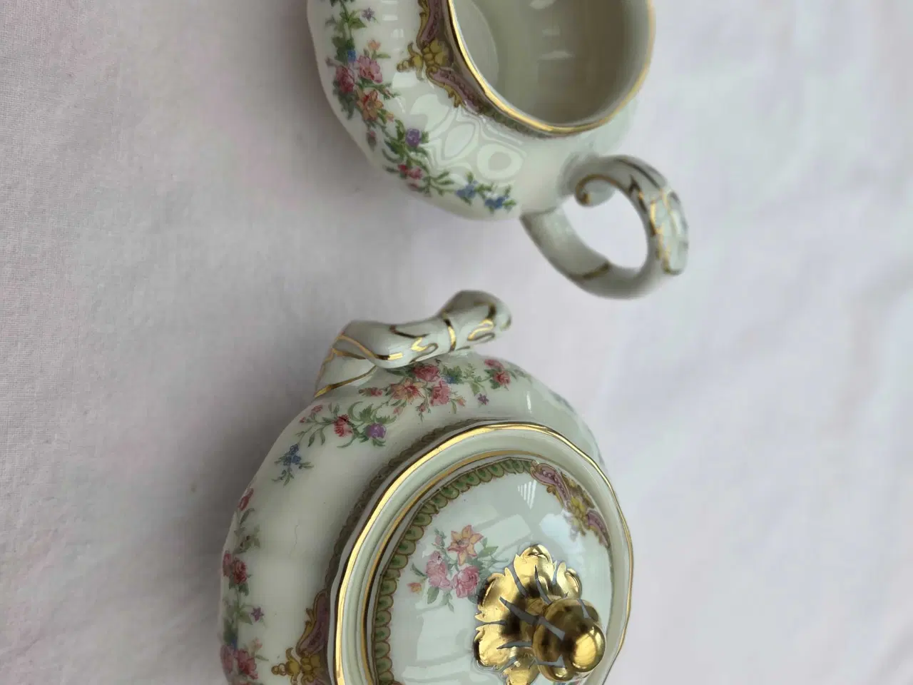 Billede 3 - Bravia Flødekande og sukkerskål. I Astrid.