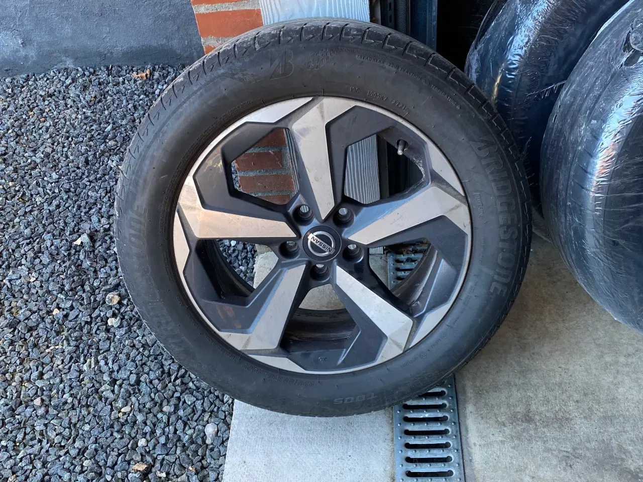 Billede 1 - Nissan Alufælge 