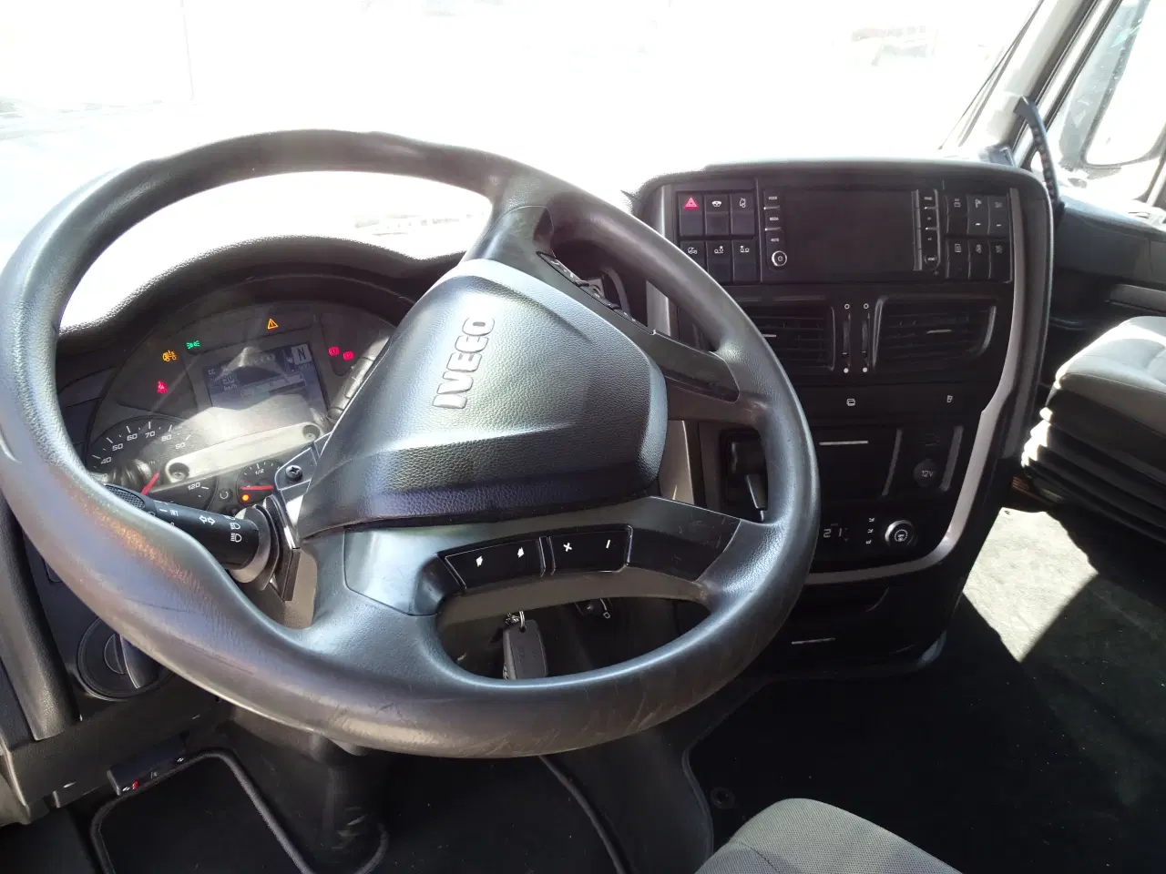 Billede 12 - Brugt Iveco Stralis 6x2 Chassis