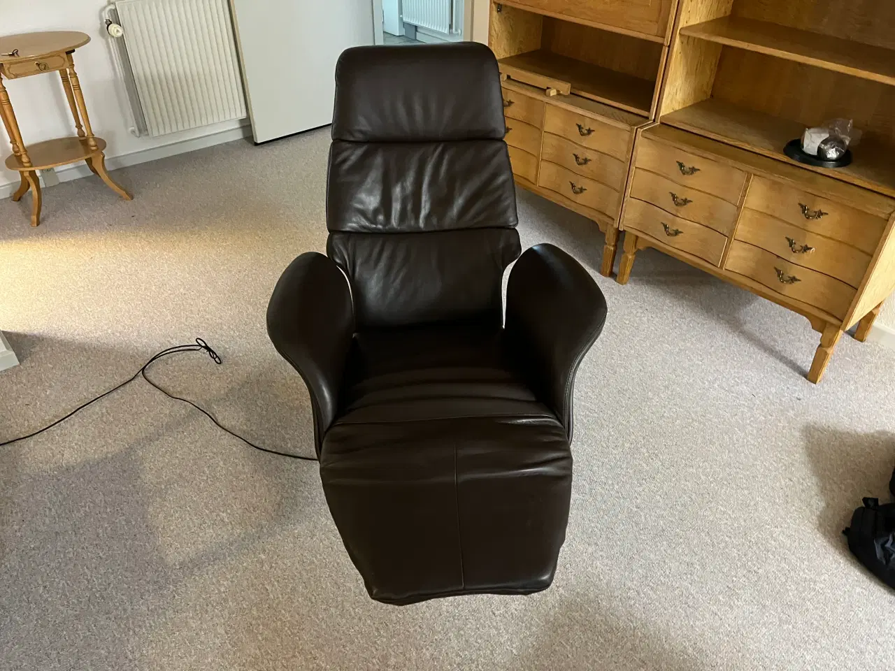 Billede 4 - Hjort Knudsen Dundee lænestol med el betjening.
