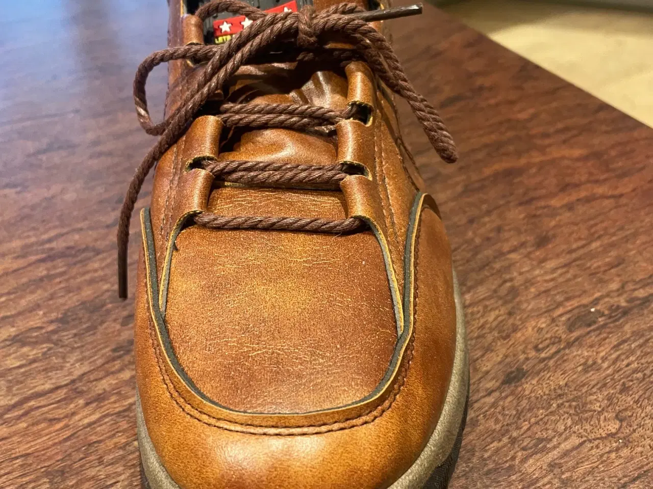 Billede 2 - lædersko sælges 3 par størrelse 45-36-35