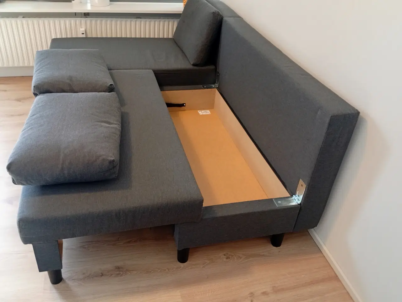 Billede 6 - ÄLVDALEN 3-pers. sovesofa med chaiselong, Knisa gr