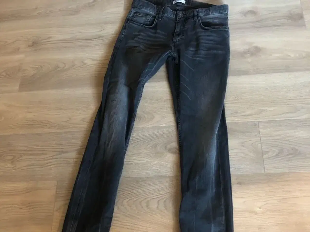 Billede 1 - Lindberg stretch i sort denim vask