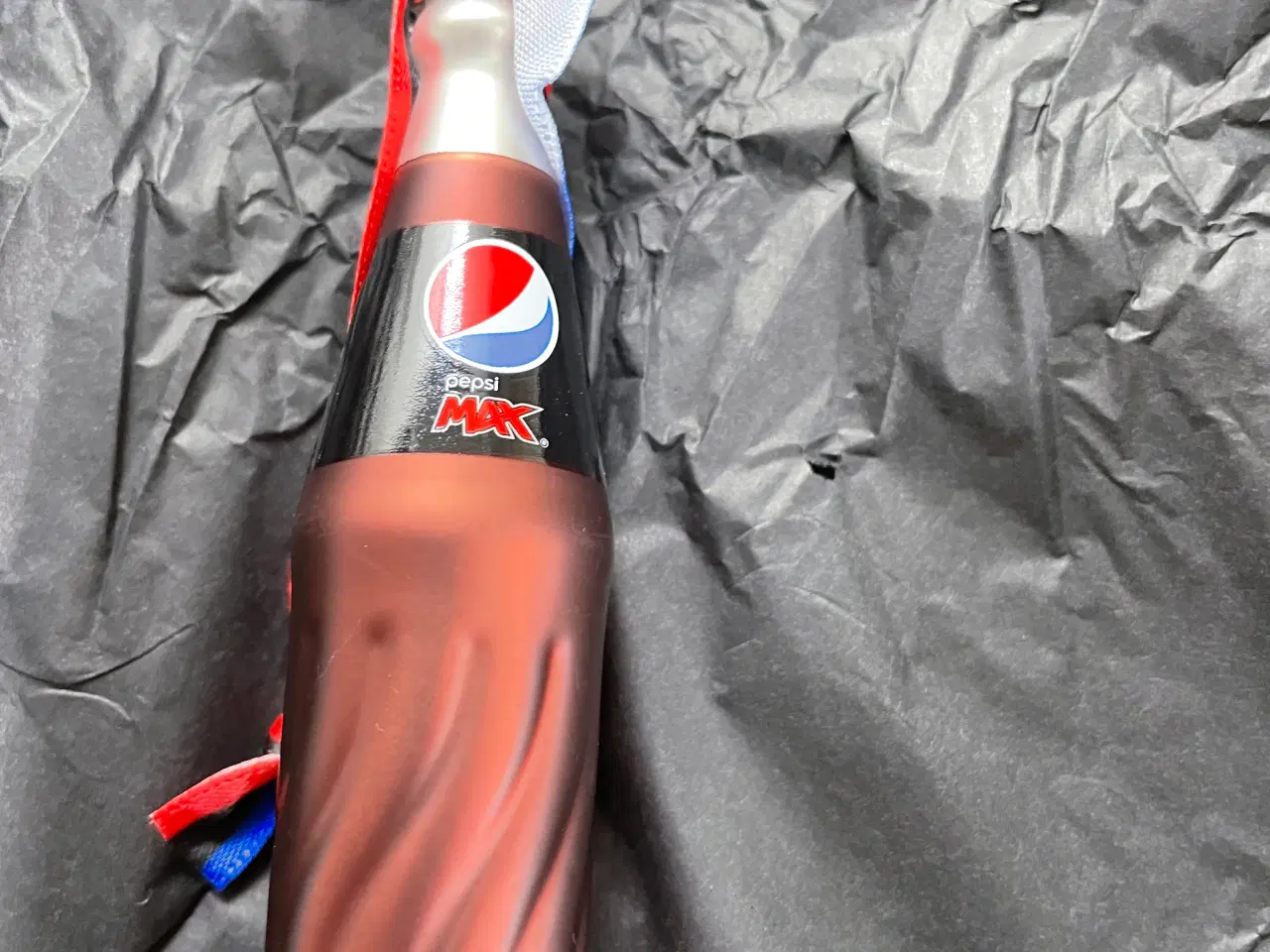 Billede 2 - Pepsi Max julekugler oplukker kort