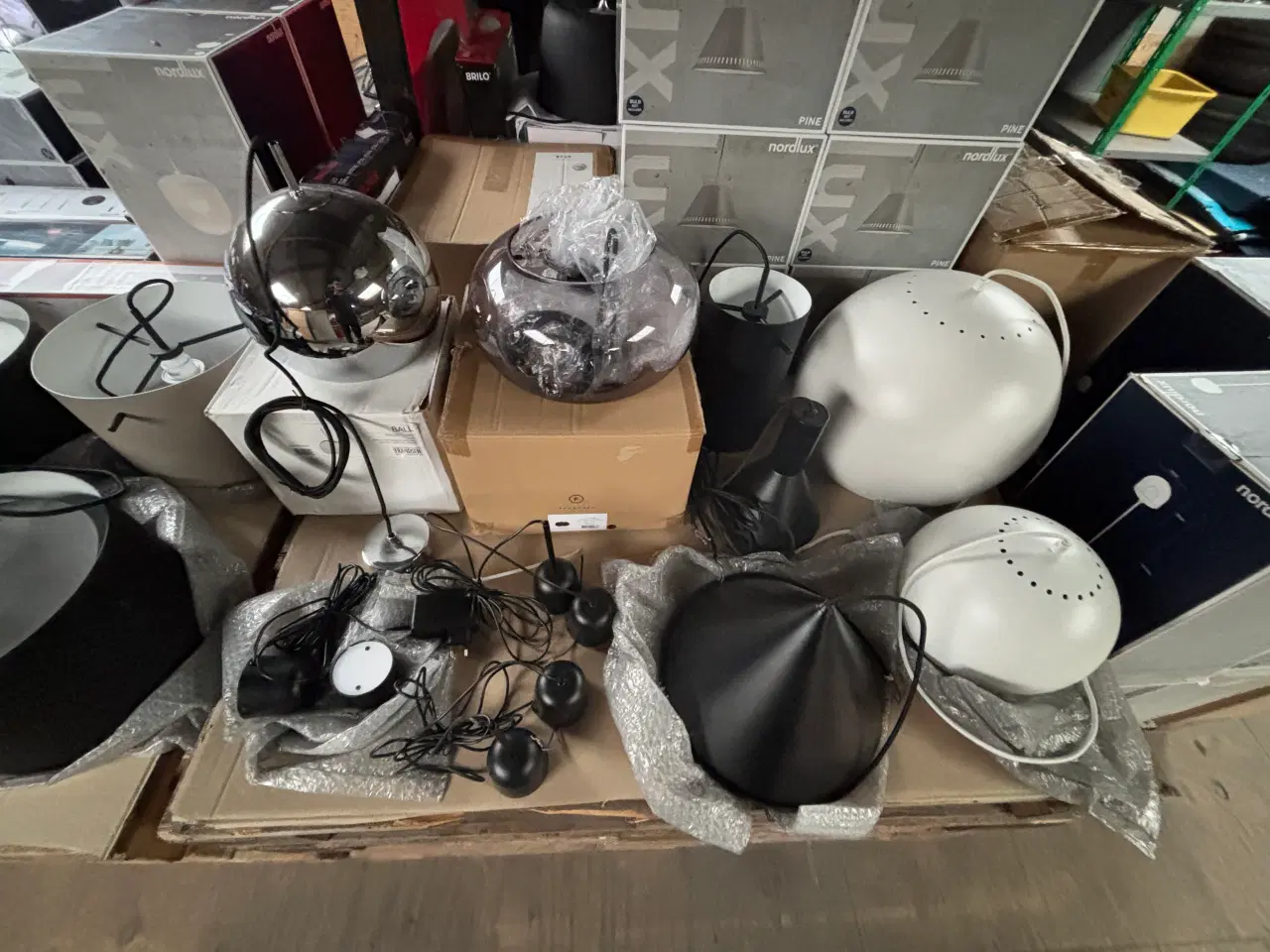 Billede 11 - Stort parti lamper - Evt bytte