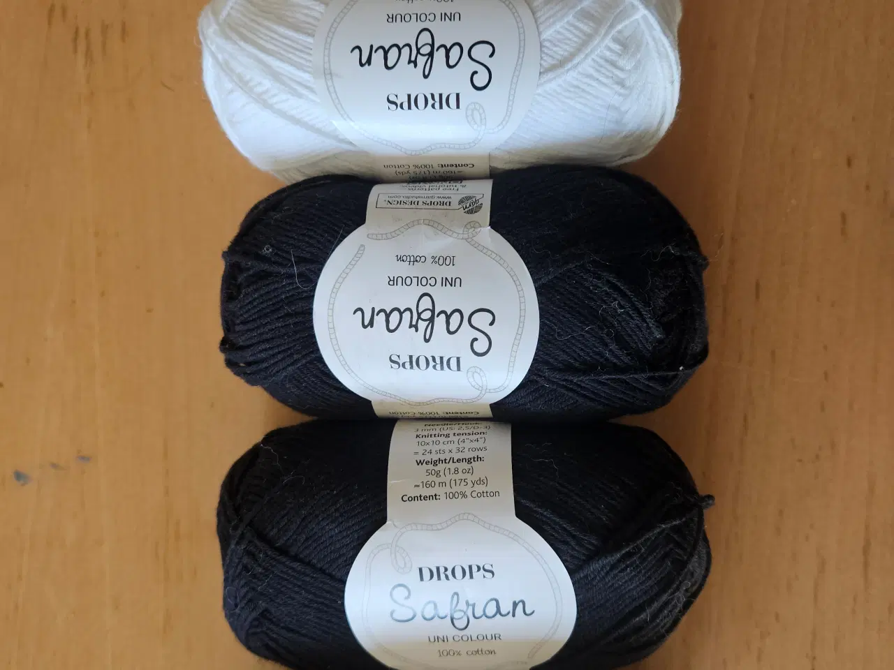 Billede 1 - Drops Safran 3 sort, 2 hvid