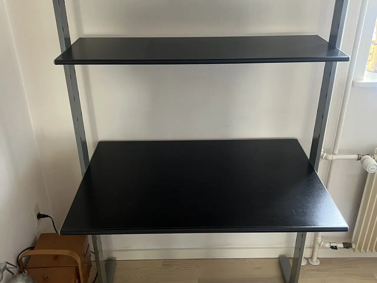 Billede 2 - Skrivebord