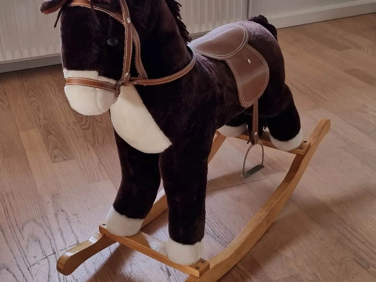 Billede 2 - Gyngehest fra Danske Maki