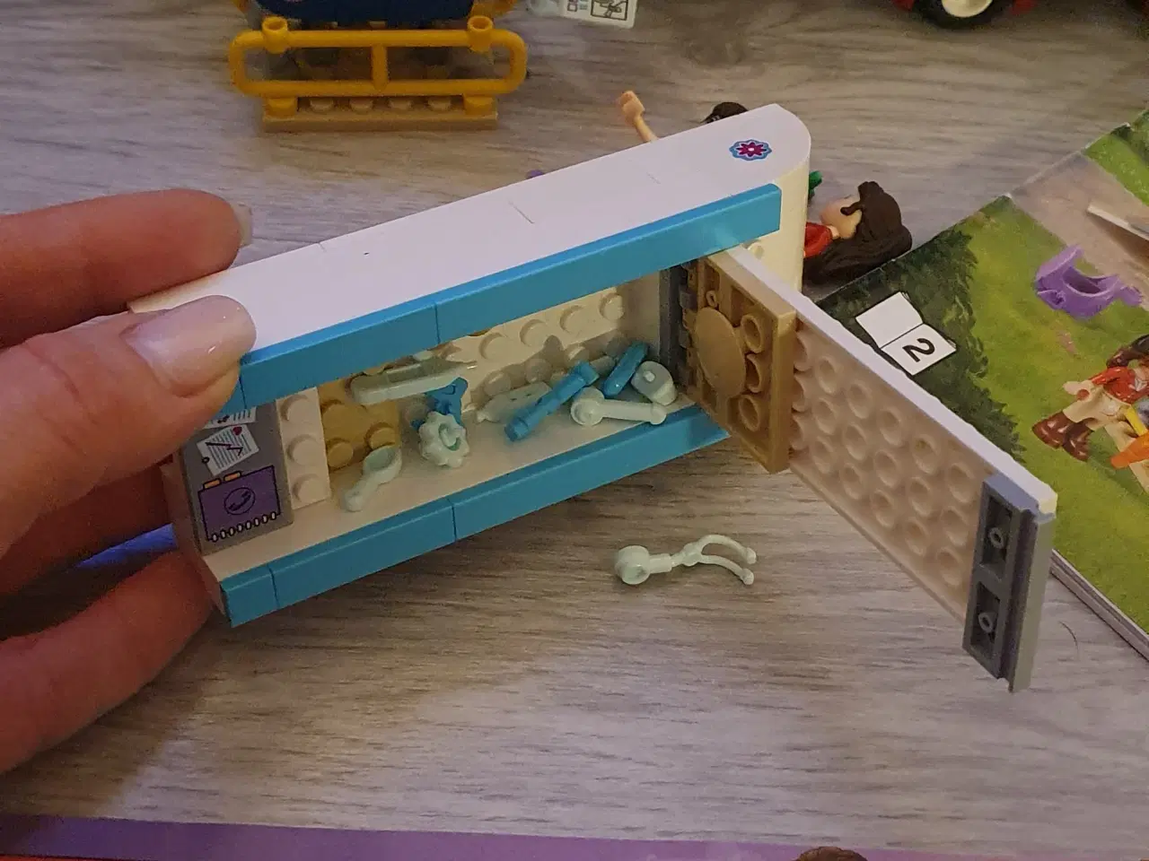 Billede 2 - Lego Friends. Hest/læge.