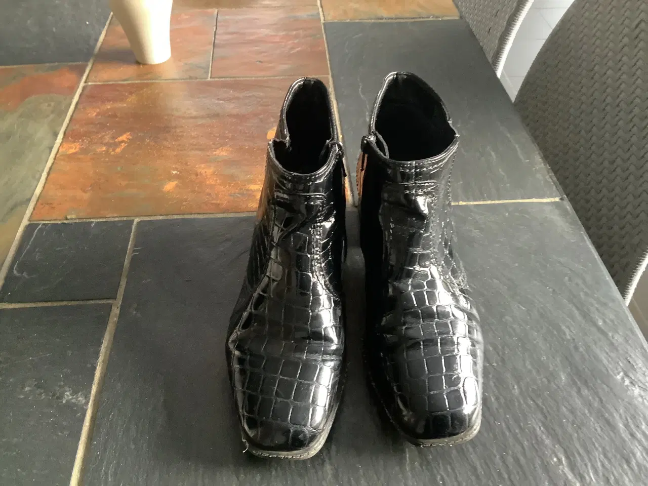 Billede 5 - 1 par støvletter 100, 1 par ballerina 50