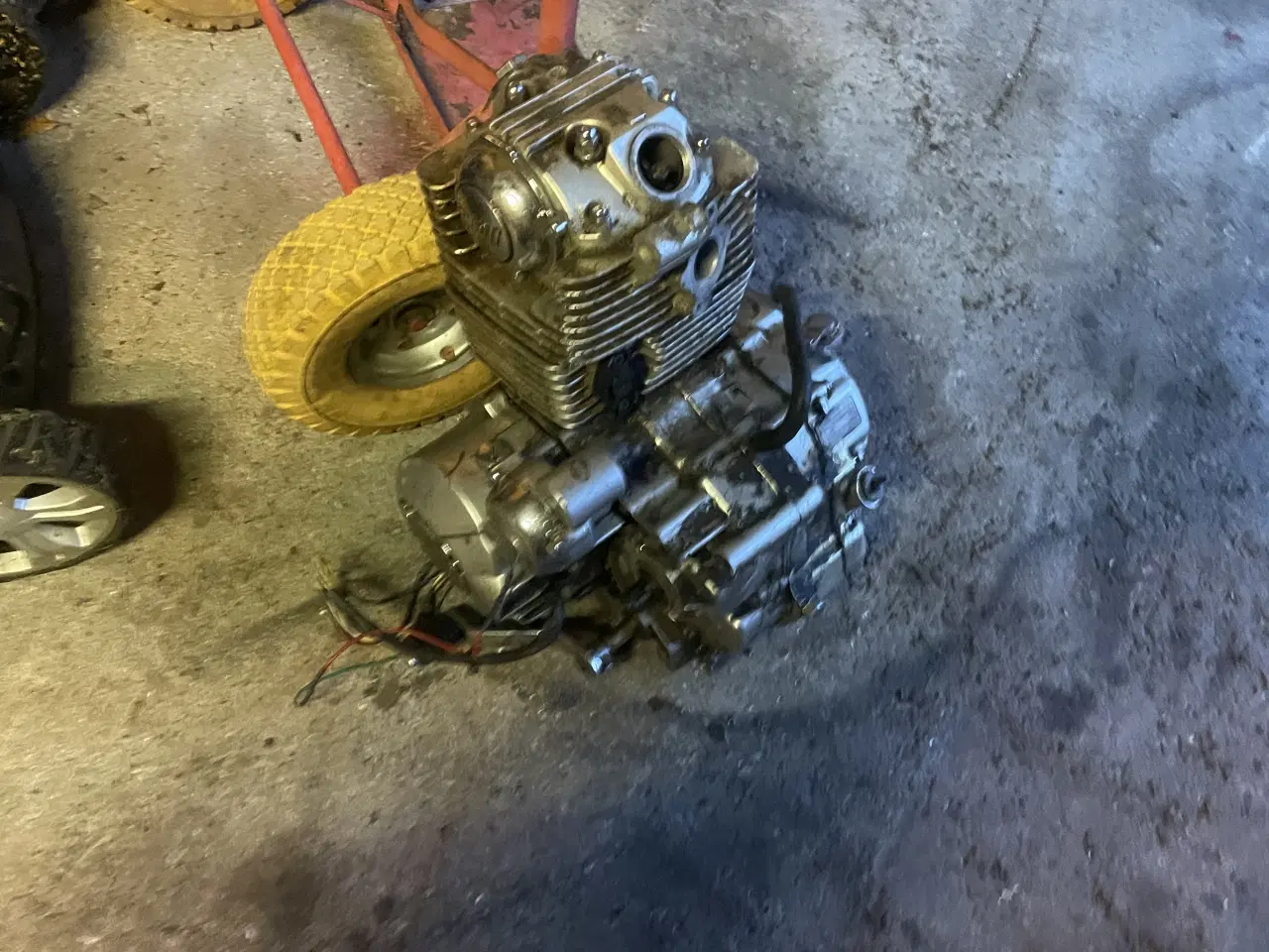 Billede 2 - Sælger denne motor til atv  Model FML 169 