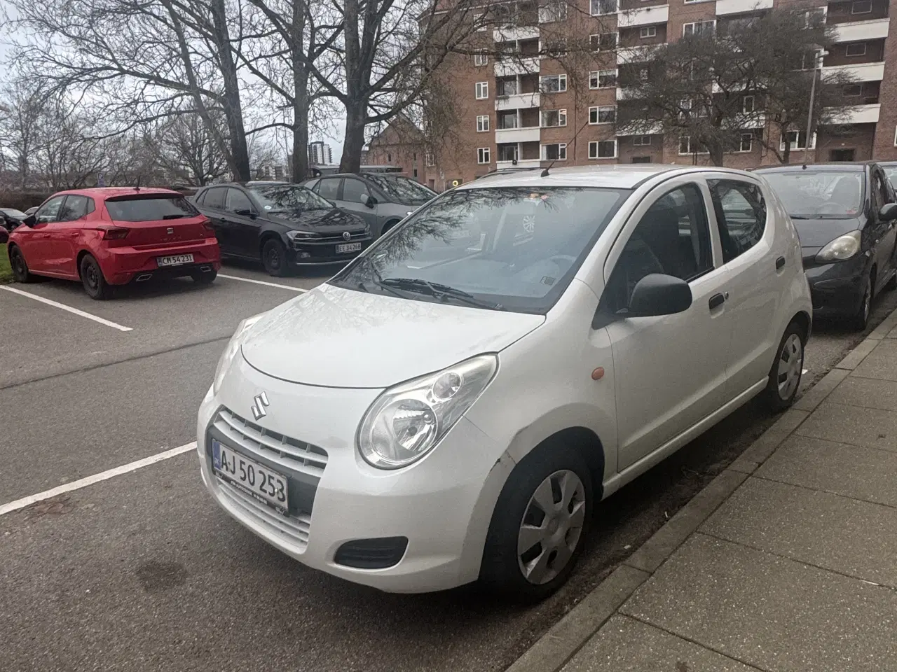 Billede 4 - 🚗 Suzuki Alto til salg – nysynet og klar til brug