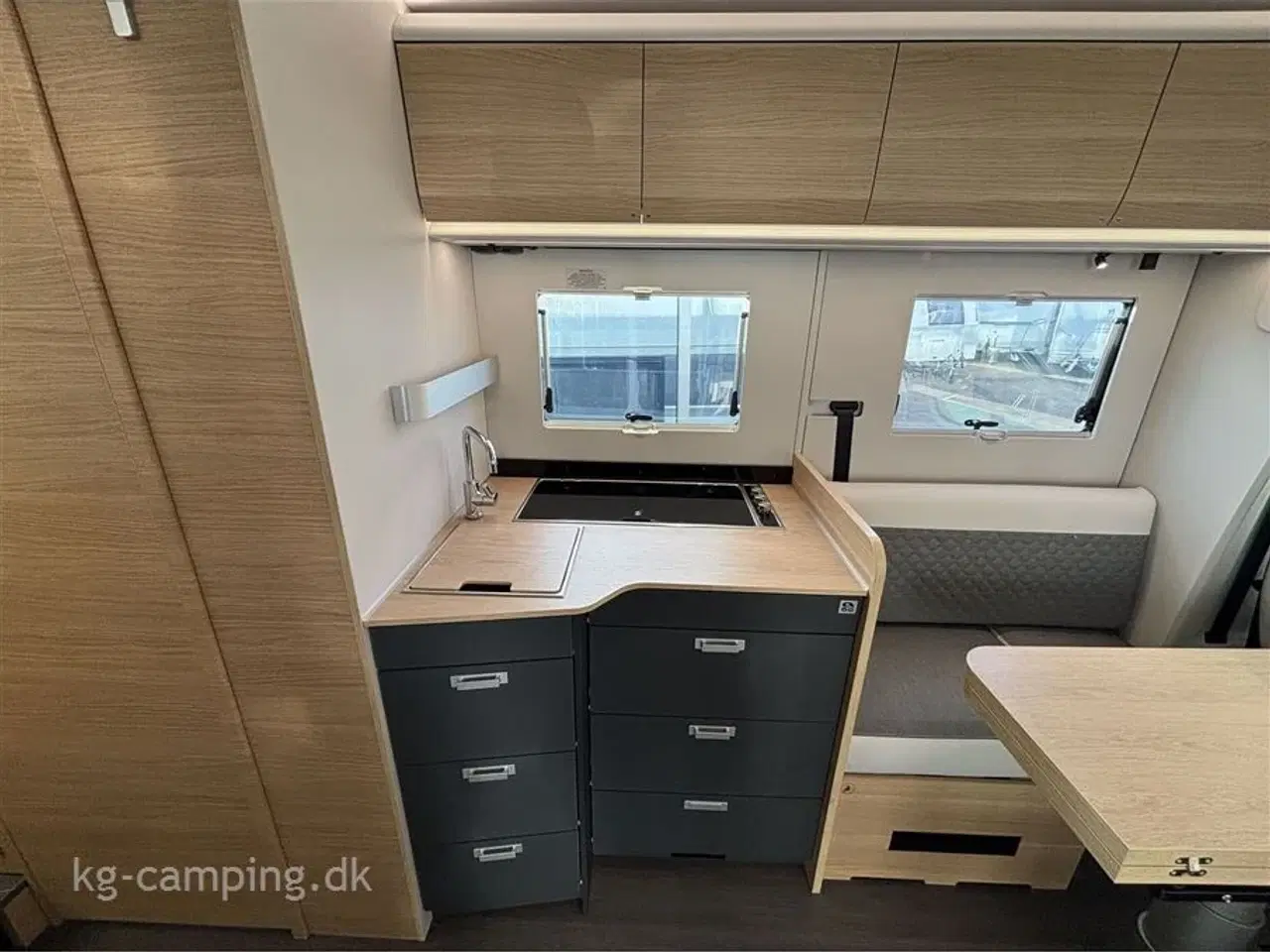 Billede 11 - 2026 - Adria Coral 670 DL   ADRIA CORAL 670 DL - 60 ÅRS JUBILÆUMS MODEL