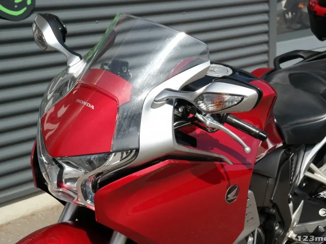 Billede 19 - Honda VFR 1200 F MC-SYD       BYTTER GERNE