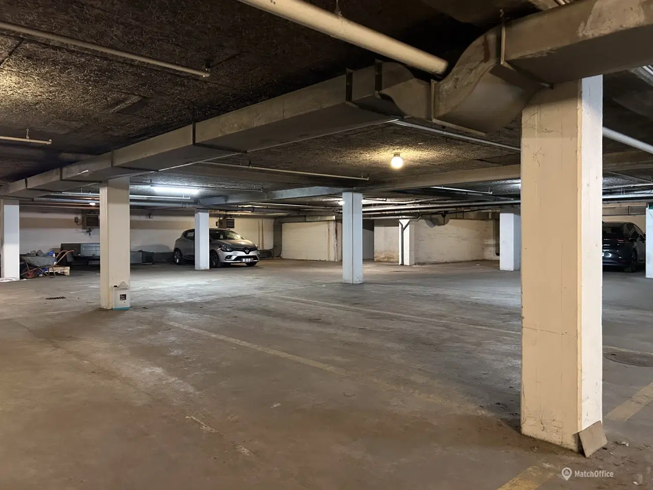 Billede 3 - Parkeringspladser i p-kælder - Frederiksberg