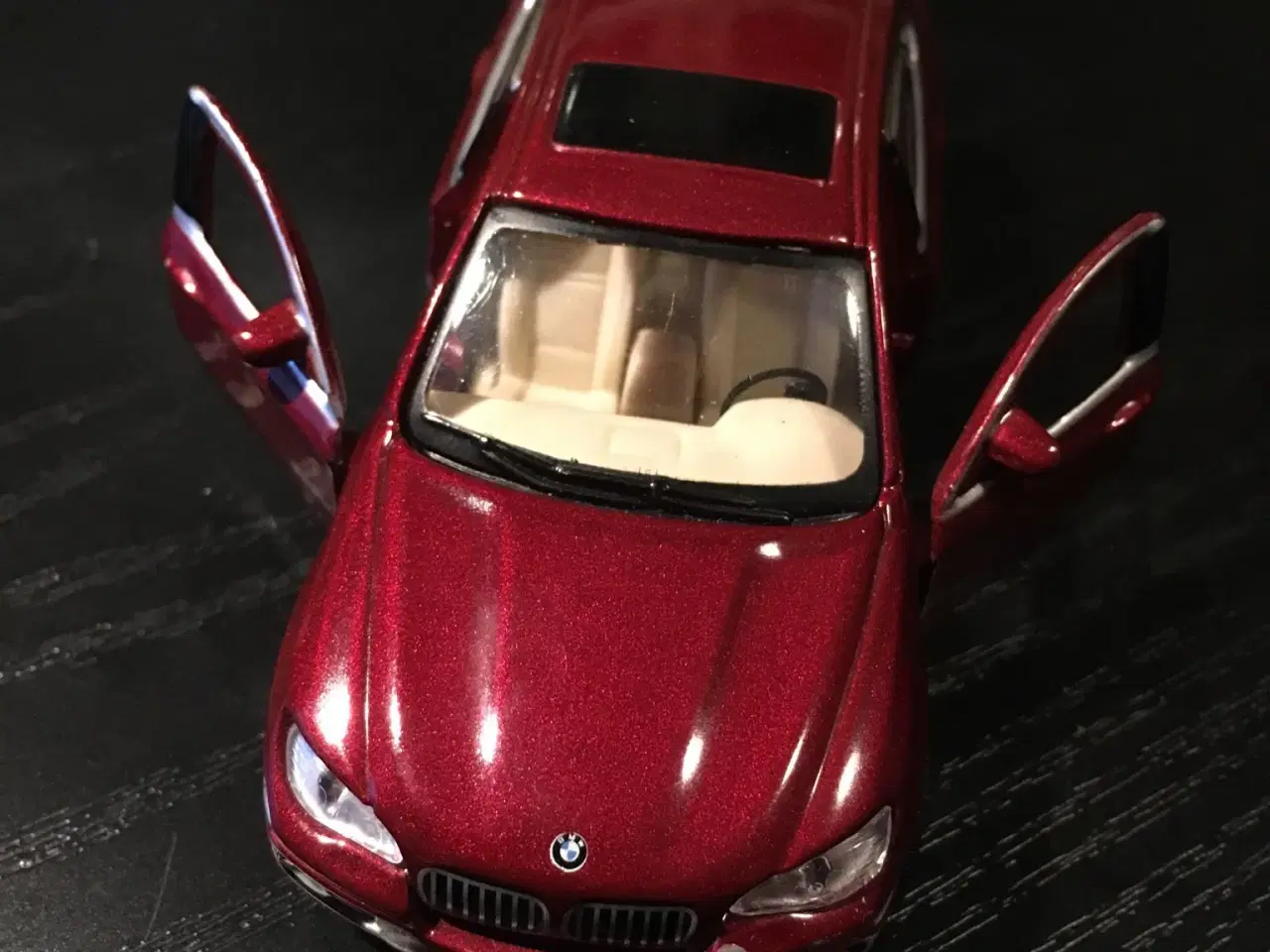 Billede 2 - BMW X6 E71 Maisto scale 1:41