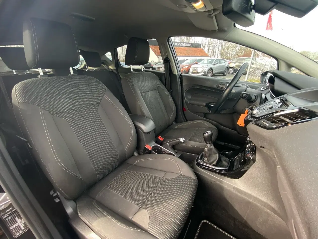 Billede 10 - Ford Fiesta 1,0 EcoBoost Titanium Fun Start/Stop 100HK 5d