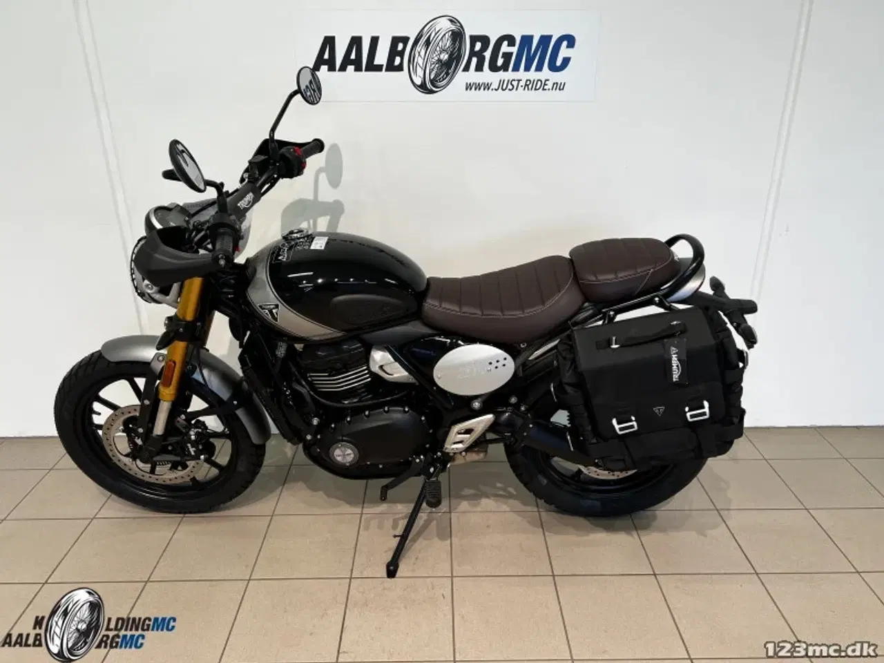 Billede 2 - Triumph Scrambler 400 X PHANTOM BLACK / SILVER ICE
