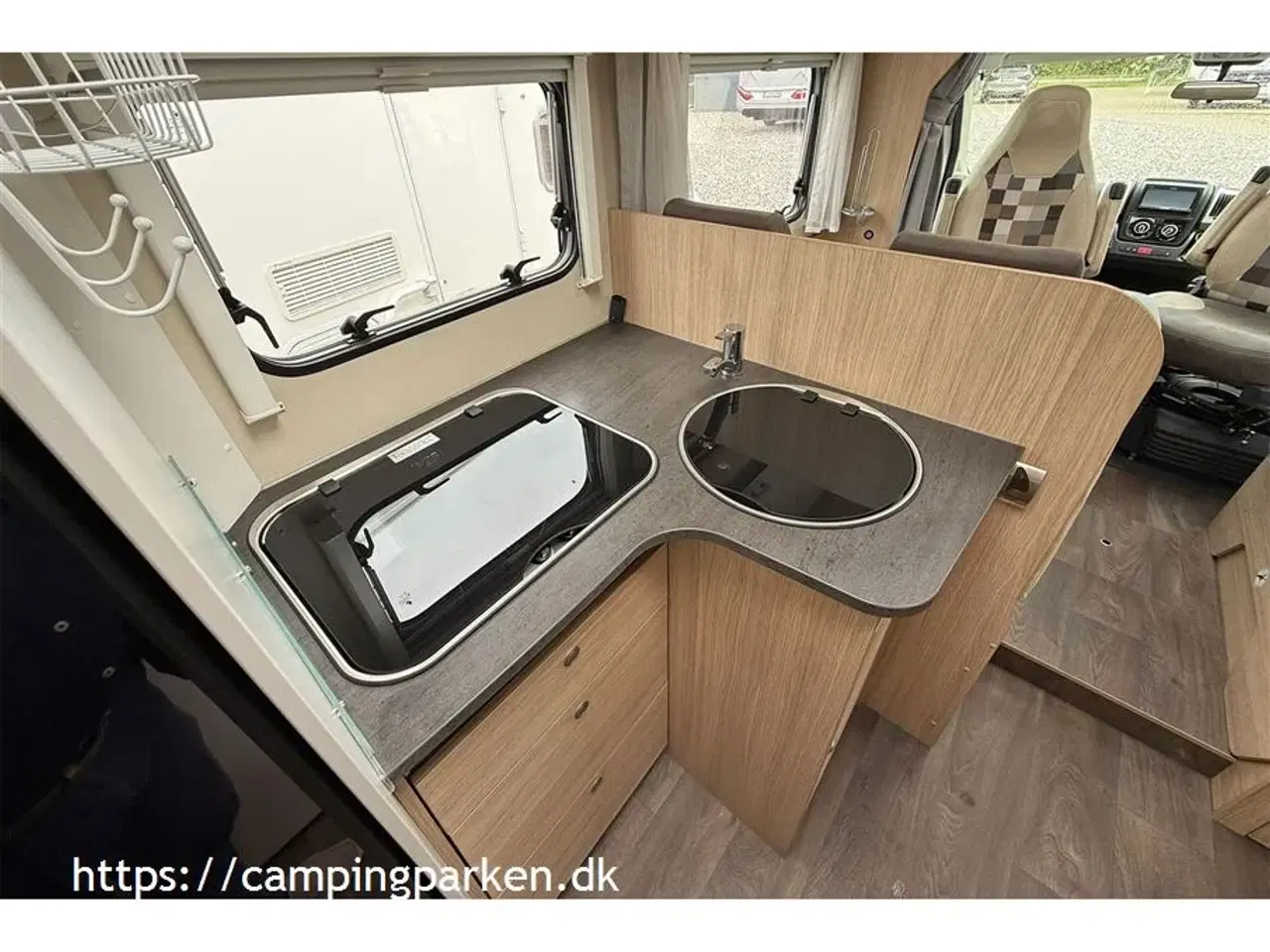 Billede 4 - 2018 - SunLight   Brugt autocamper med masser af komfortudstyr og enkeltsenge