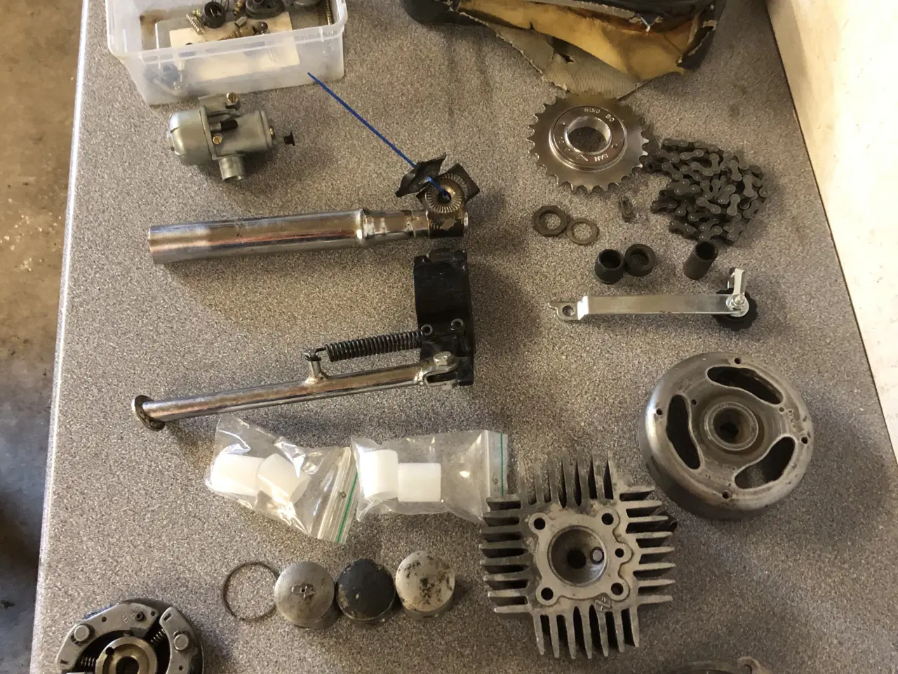 Billede 1 - Div Puch maxi dele