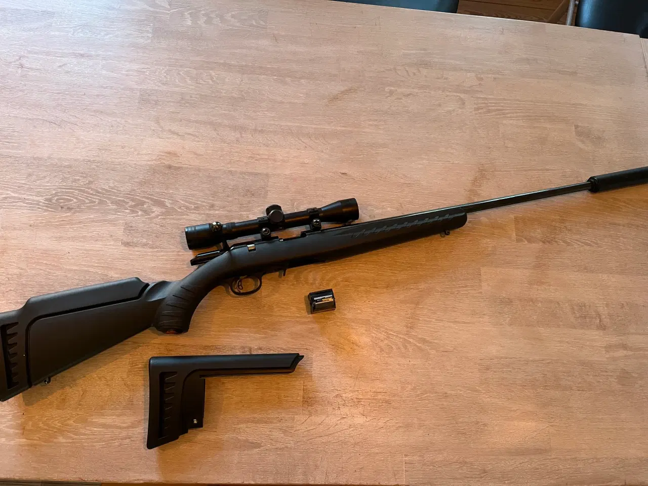 Billede 1 - Ruger cal22. Salonriffel med lyddæmper 