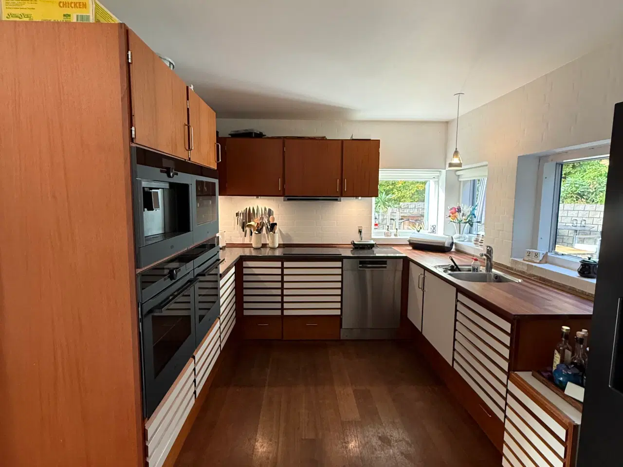 Billede 5 - Uniform køkken