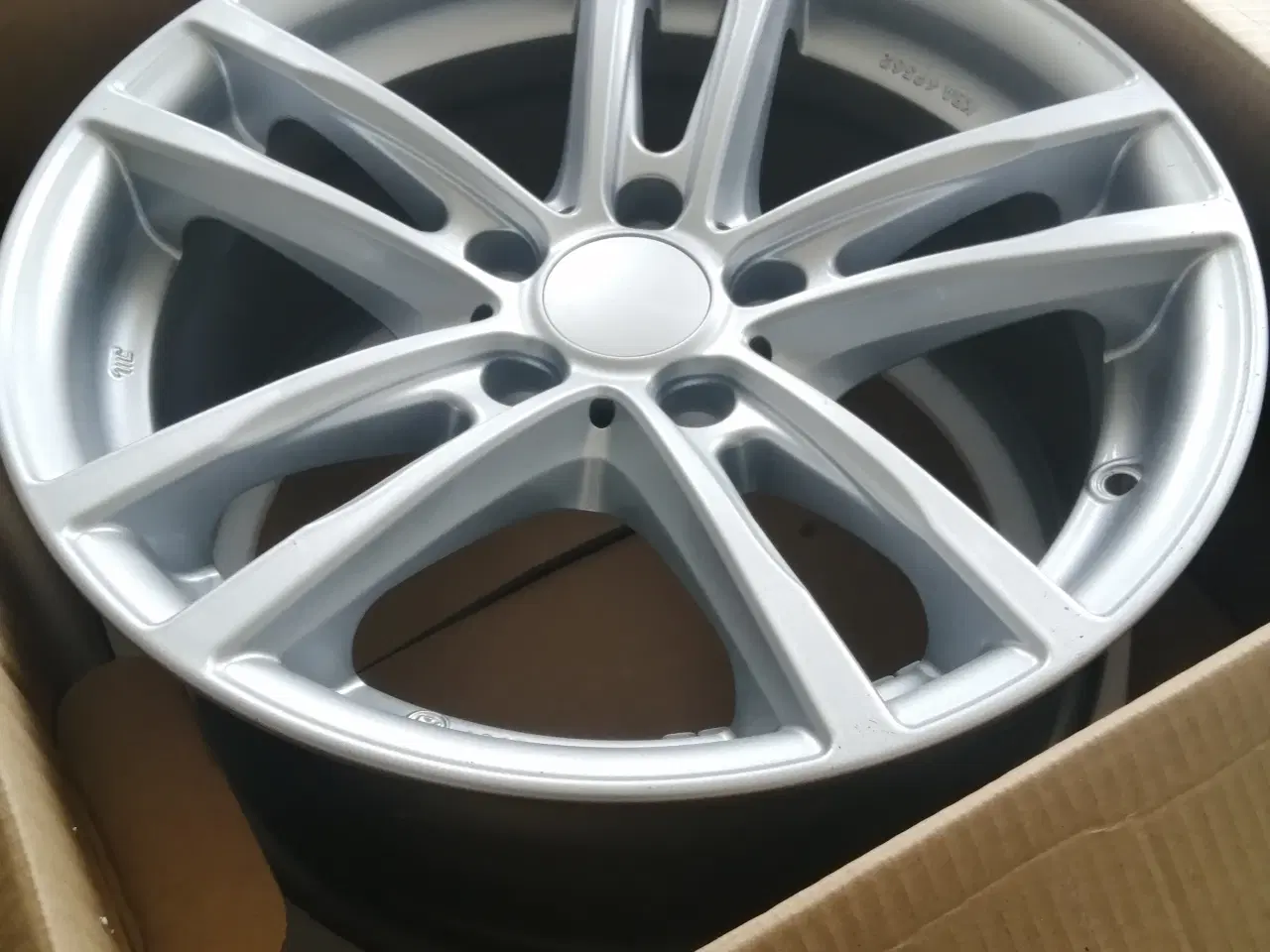 Billede 1 - Nye 17" BMW alufælge Concave, SPAR 50% ,