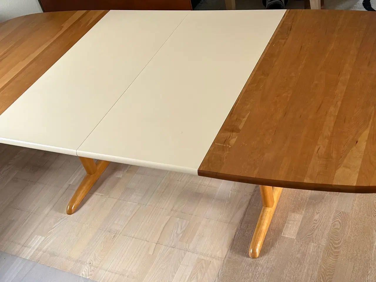 Billede 3 - Gangsø spisebord