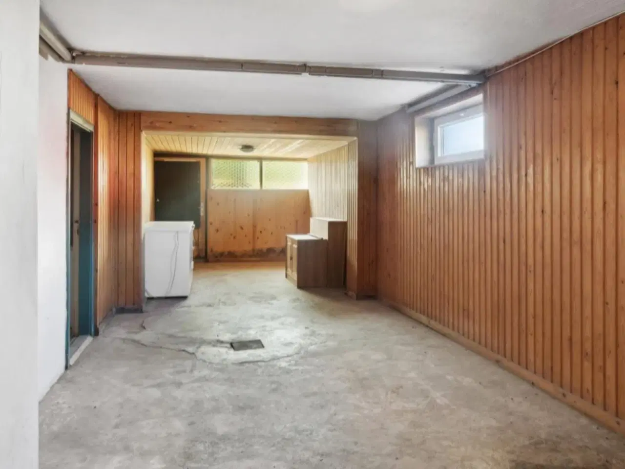 Billede 16 - Villa med Udstilling og værksted udlejes