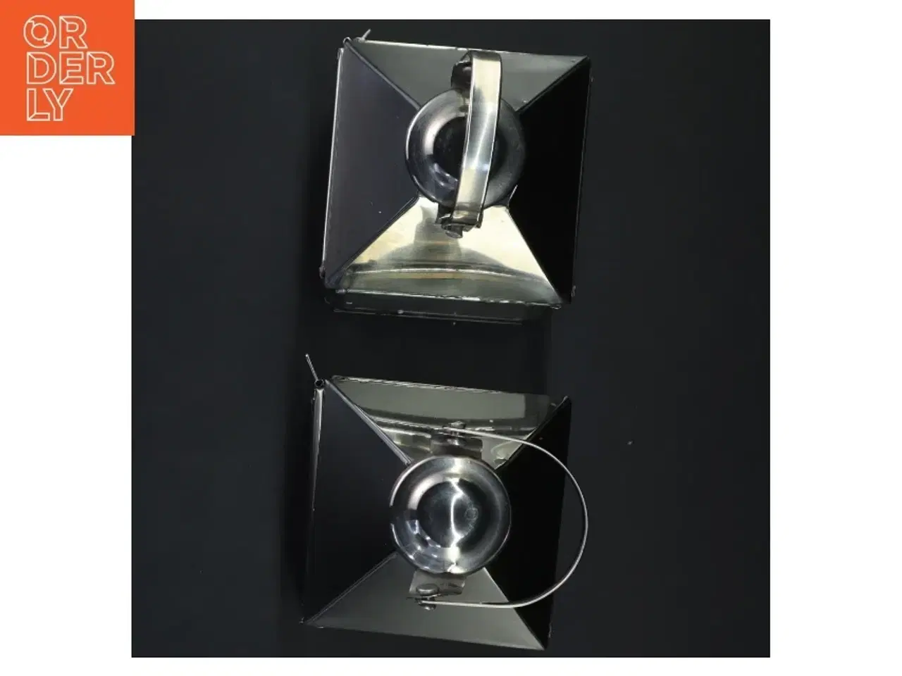 Billede 3 - Sæt af to lanterner i metal og glas (str. 16x9x9 cm)