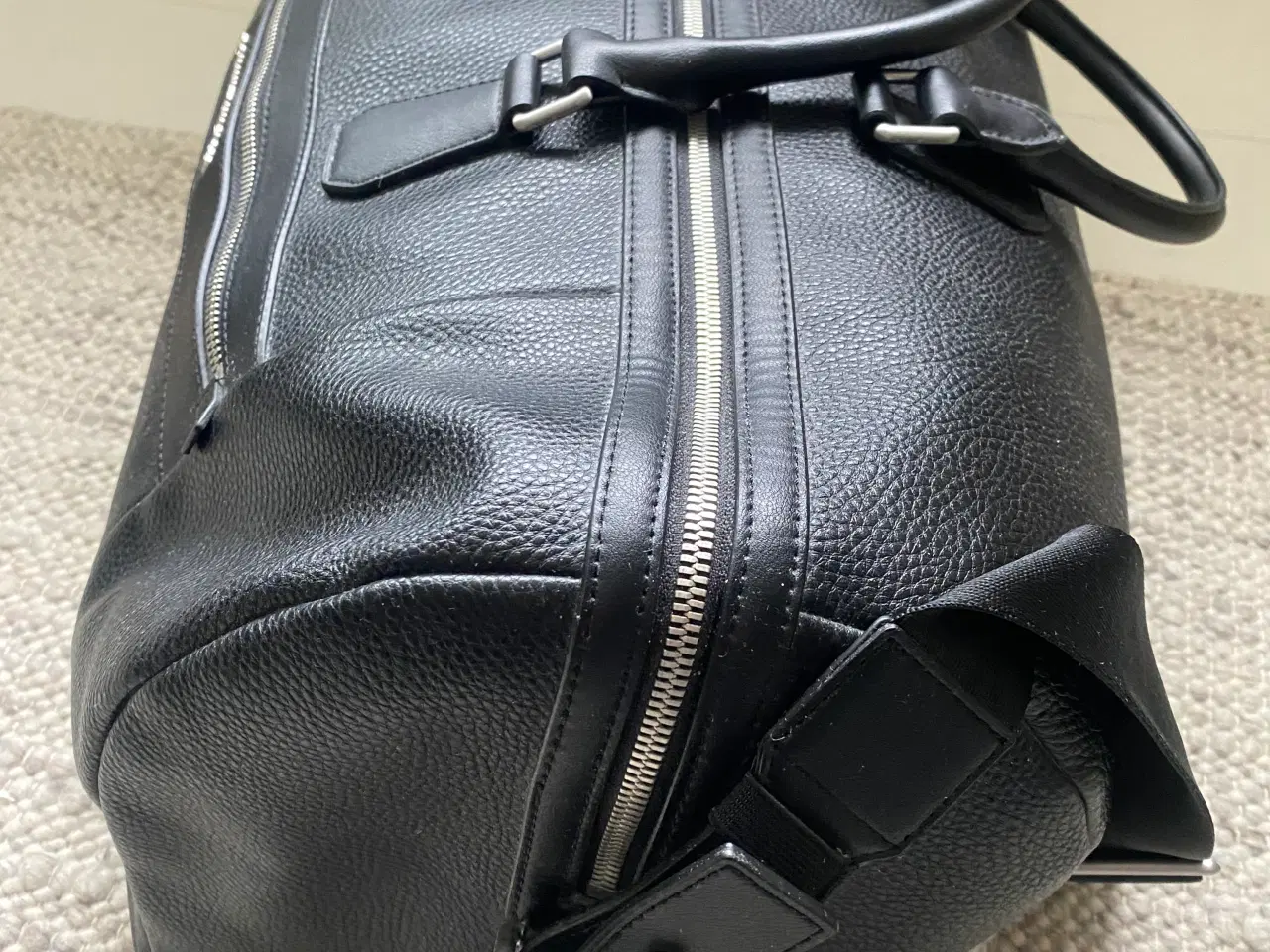 Billede 2 - Tommy Hilfiger taske sort 