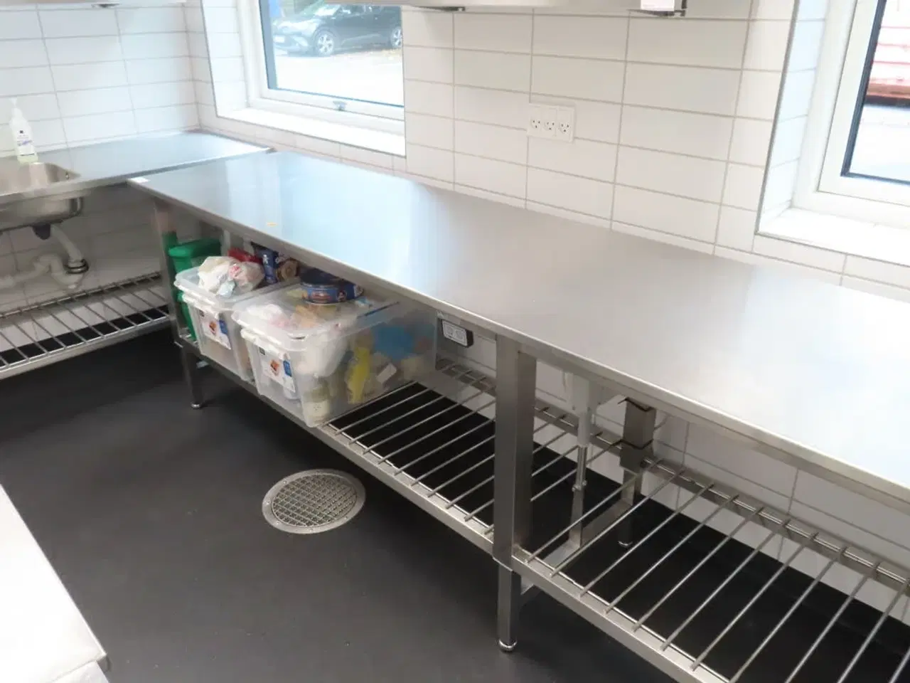 Billede 5 - Arbejdsstation m. hævefunktion PALBO i rustfrit stål (uden indhold)