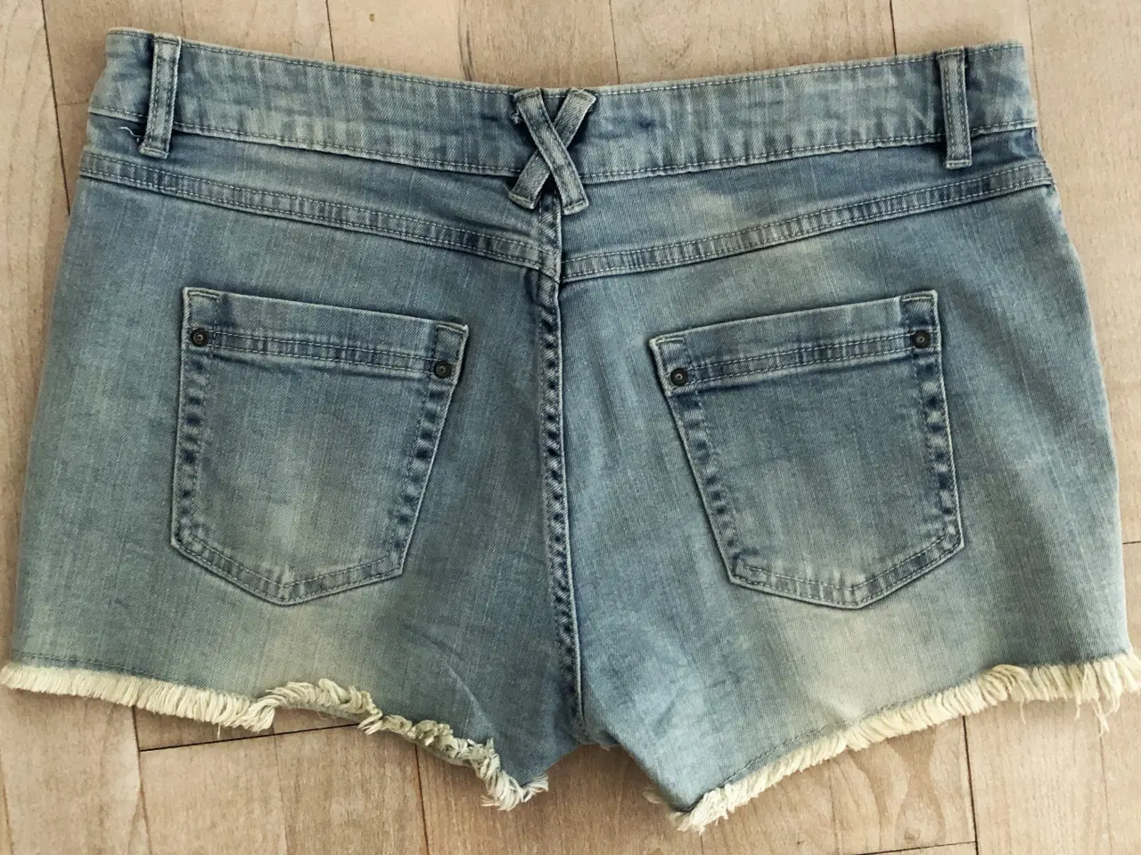 Billede 2 - DAME-SHORTS - denim