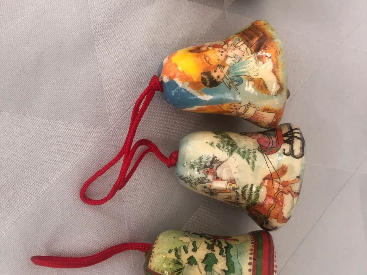 Billede 6 - 6 ældre juleklokker til ophæng