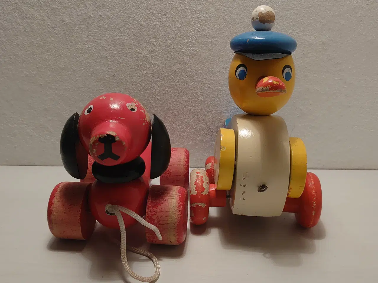 Billede 3 - 2 stk vintage trækdyr i træ. Walter og Kouvalias.