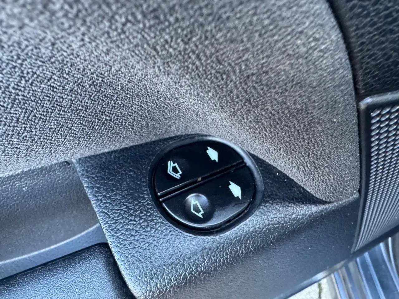 Billede 10 - Ford Fiesta 1,6 Ghia