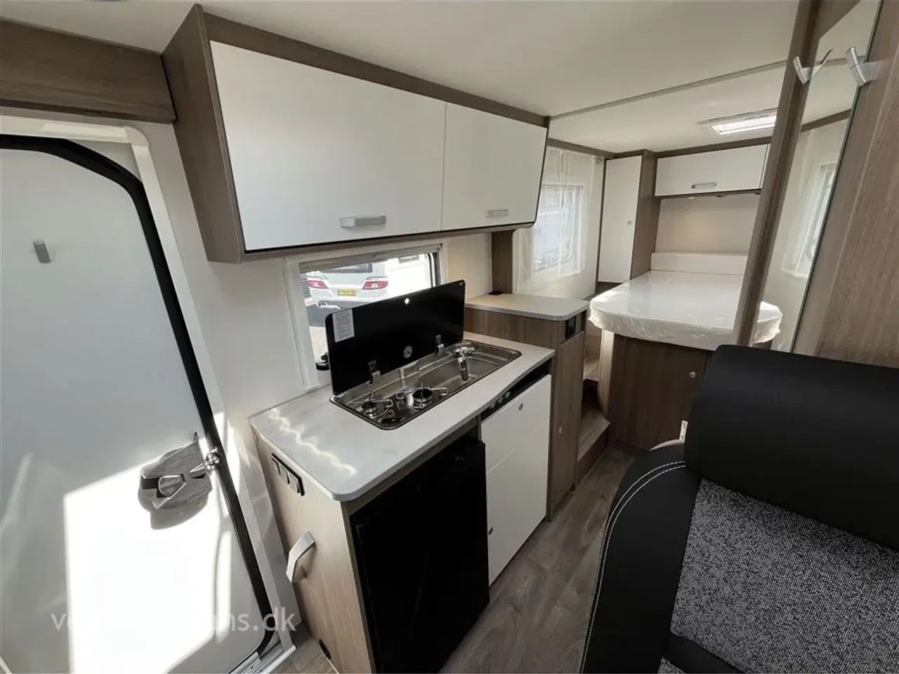 Billede 8 - 2026 - Carado V339 PRO+