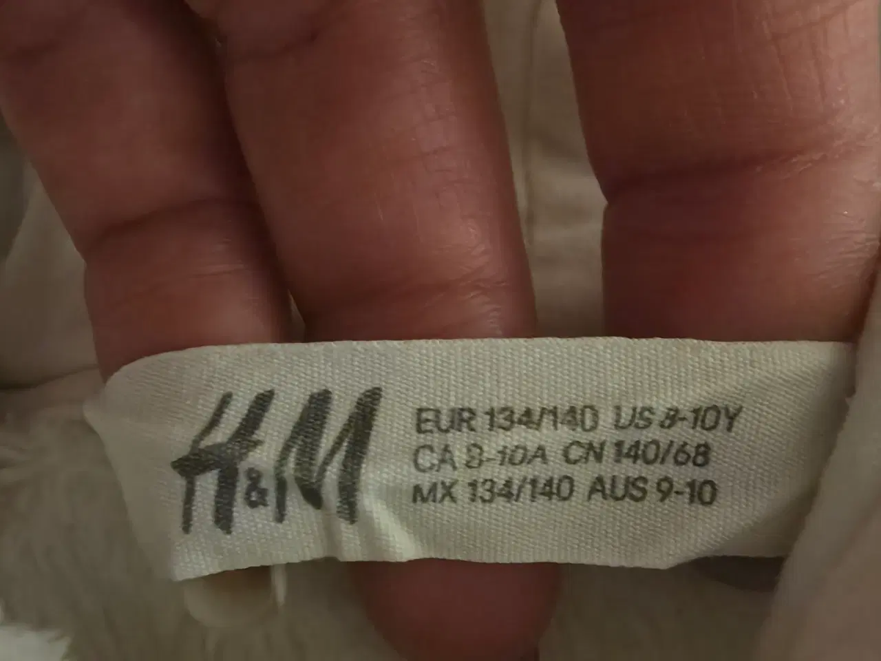 Billede 4 - Trøjer enhjørning, "H&M", str. 134-140 (8-10 år).