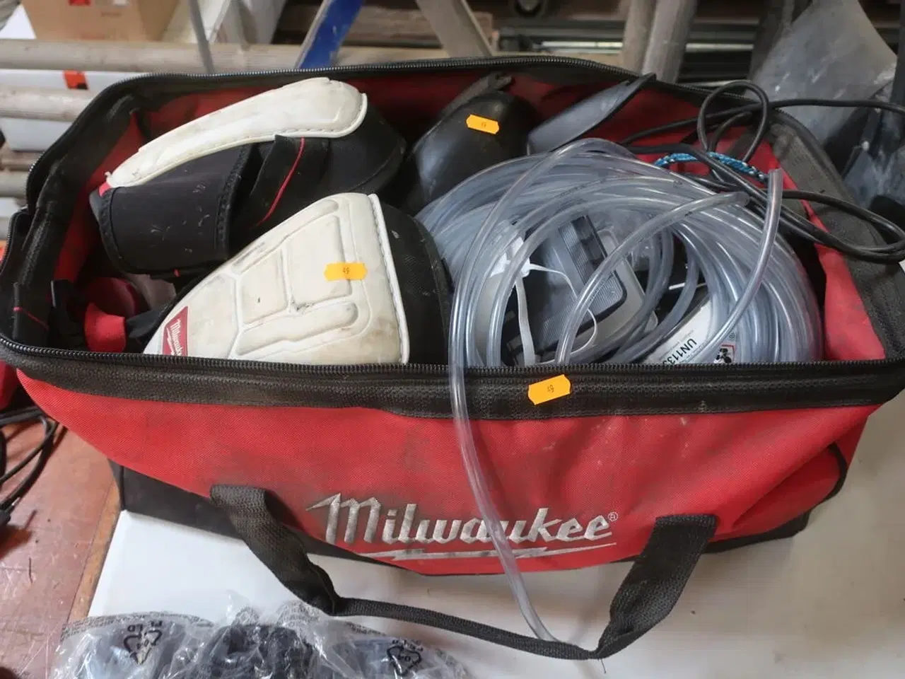 Billede 5 - Værktøjstaske MILWAUKEE m. div. indhold (se billeder)