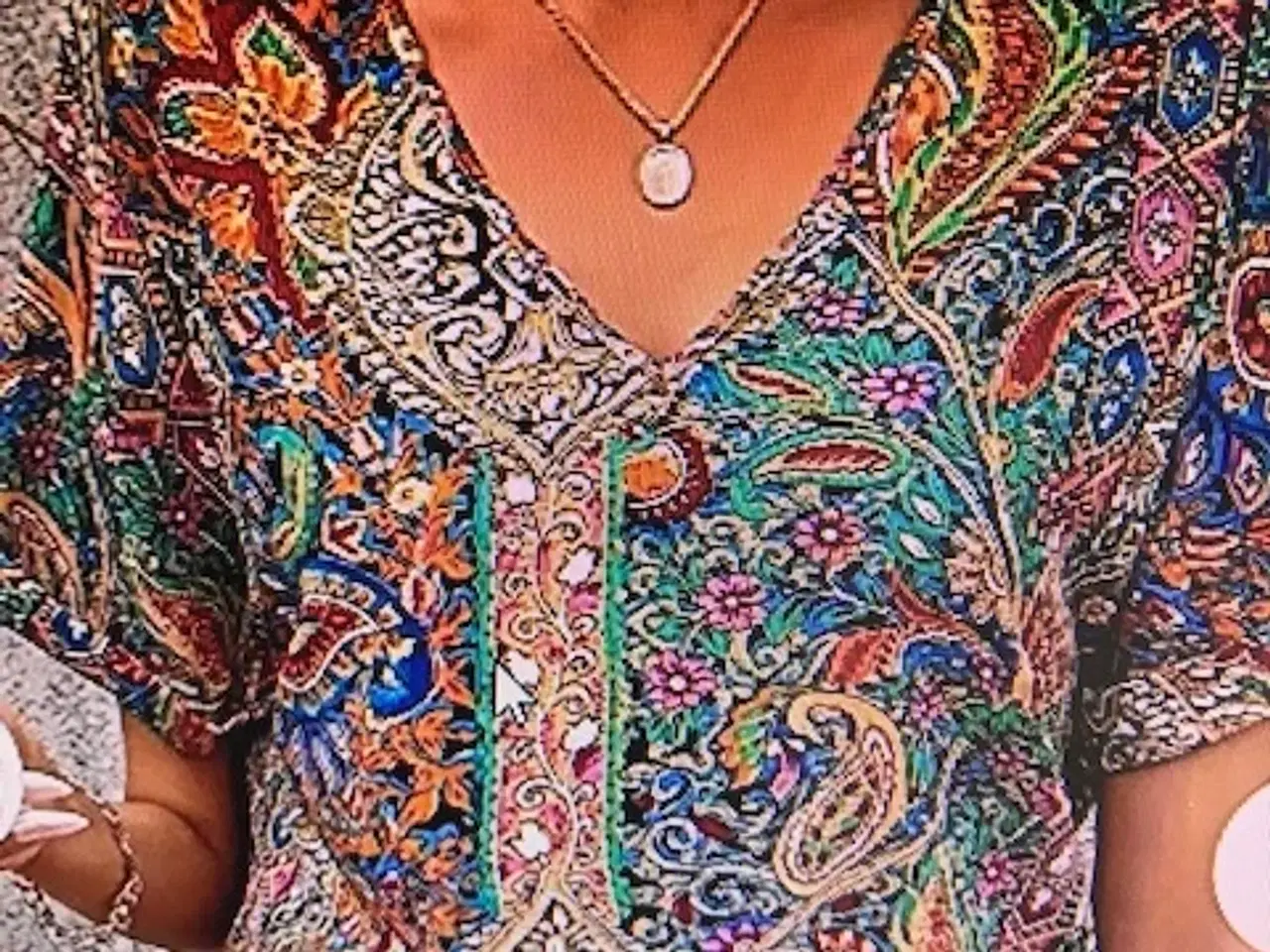 Billede 1 - V-hals Batwing-ærme Paisley Print Bluse