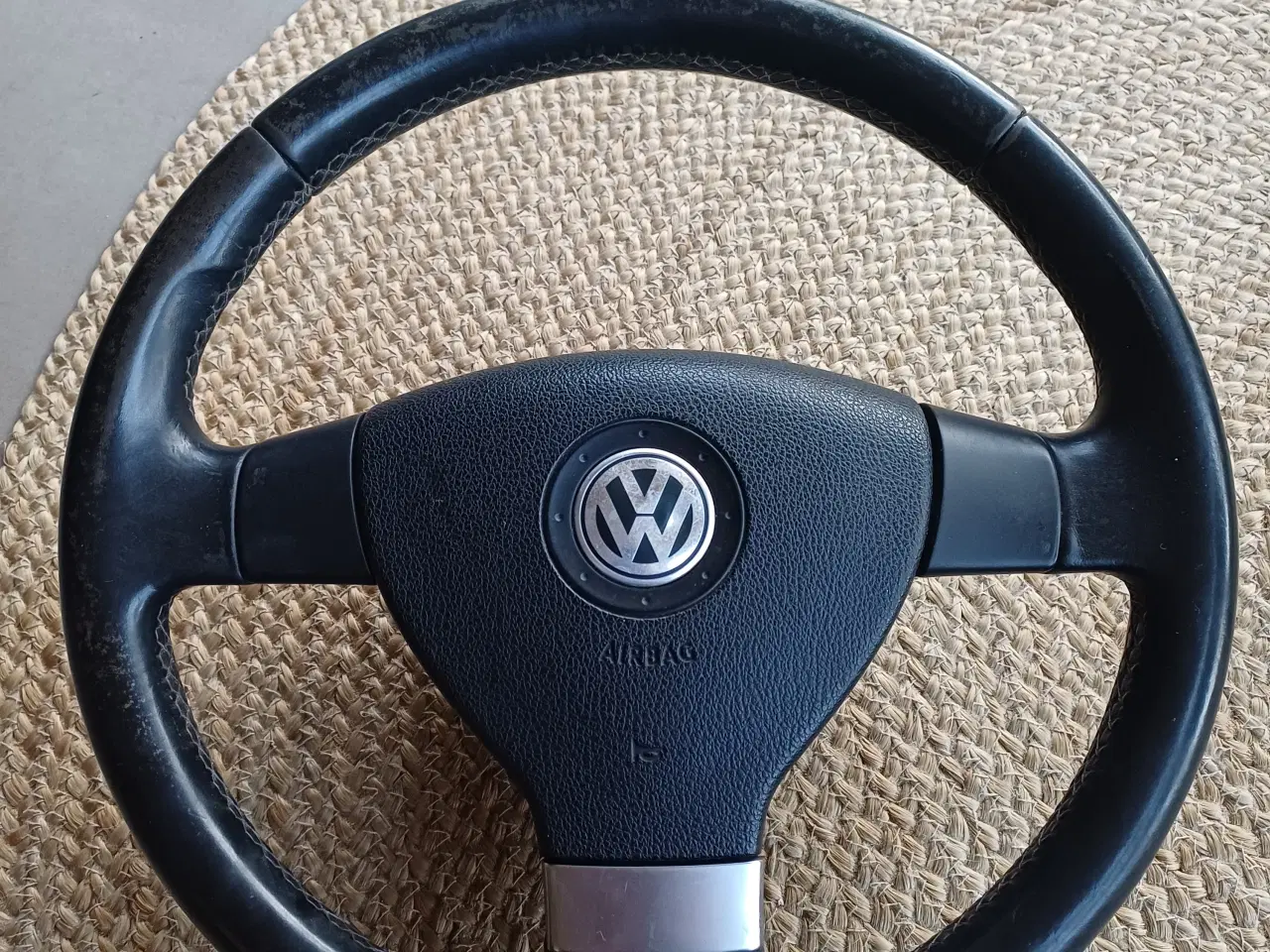 Billede 6 - VW 3-punkts læderrat inkl. Airbag