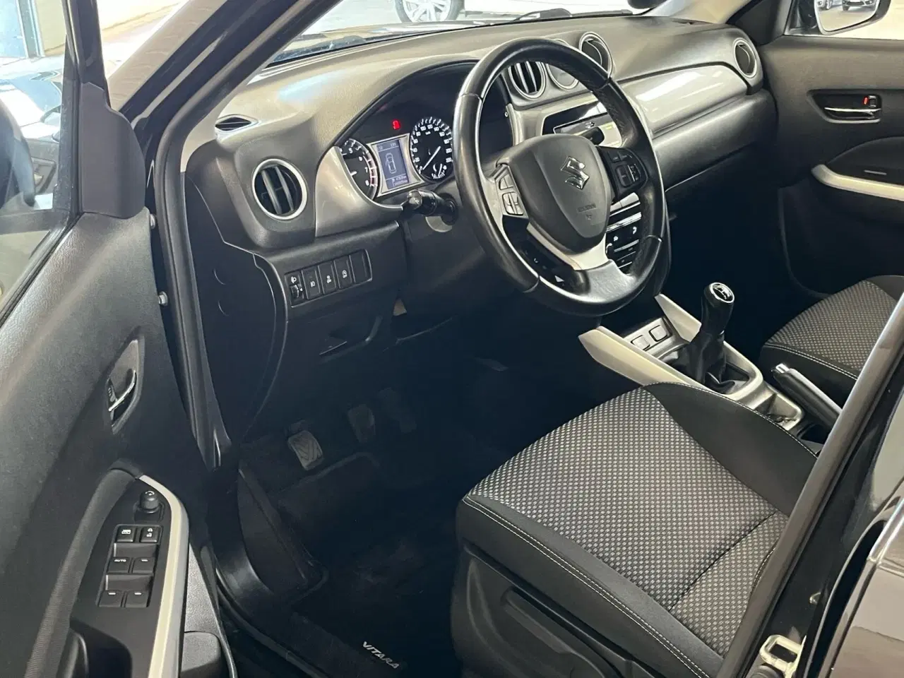 Billede 4 - Suzuki Vitara 1,6 Active 120HK 5d